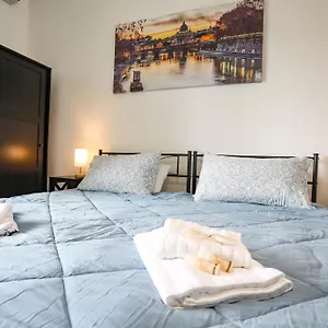  Bed & Breakfast Domus Antica Trastevere